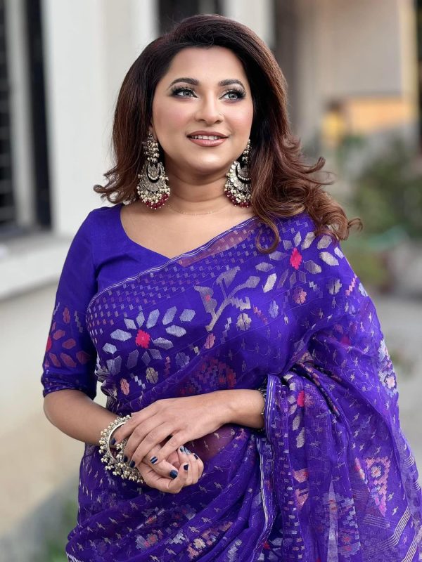 Exclusive premium quality Jamdani saree.